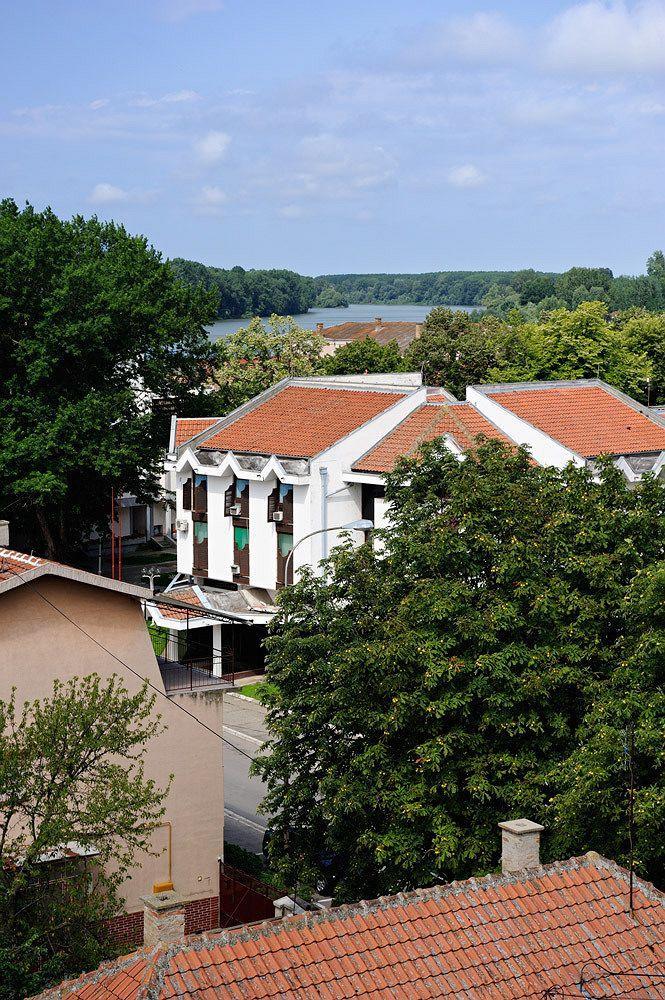 Hotel Tiski Cvet Novi Bečej Esterno foto