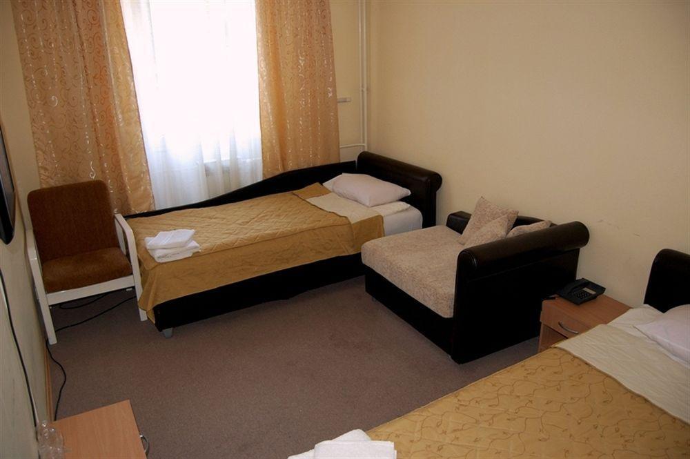 Hotel Tiski Cvet Novi Bečej Esterno foto