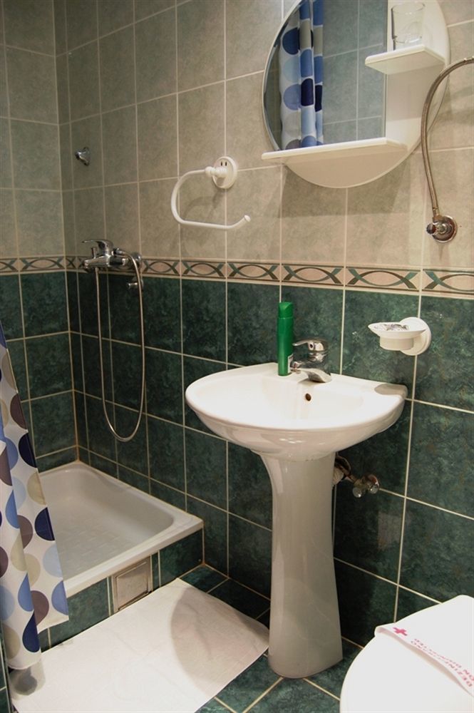 Hotel Tiski Cvet Novi Bečej Esterno foto